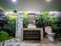 “Roxy Beach Resort: Sarawak’s Serene Seaside Escape”