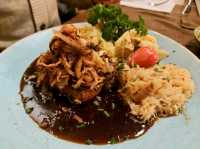 ร้านอาหารเยอรมันบรรยากาศอบอุ่น