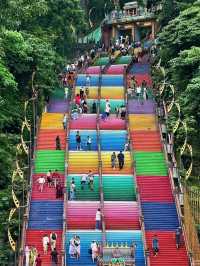 Batu Caves, Malaysia: A Towering Temple in Limestone Heights