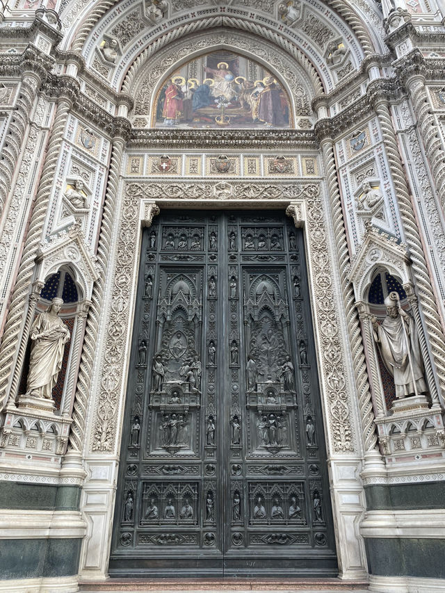 Florence in a Day: Art, Architecture & Aperitivo