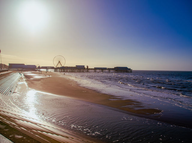 🎡 Blackpool – Britain’s Seaside Time Machine 🌊
