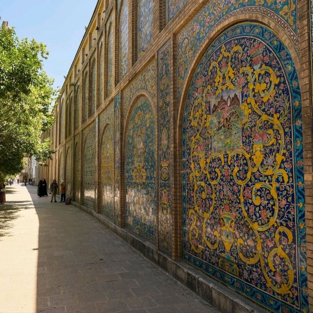 The Breathtaking Architecture of Golestan Palace 🏛️✨