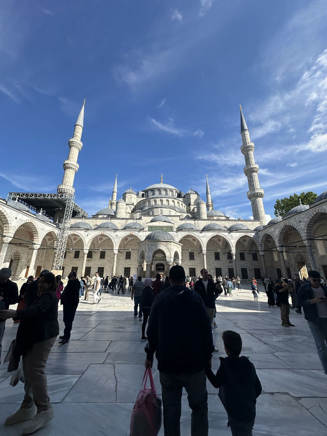 🇹🇷 ISTANBUL: ONE CITY. TWO CONTINENTS. ENDLESS ADVENTURES. ✨