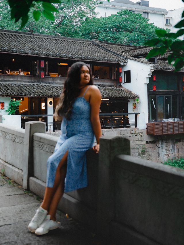 Xiaohe Street: A lovely area in Hangzhou 🏮