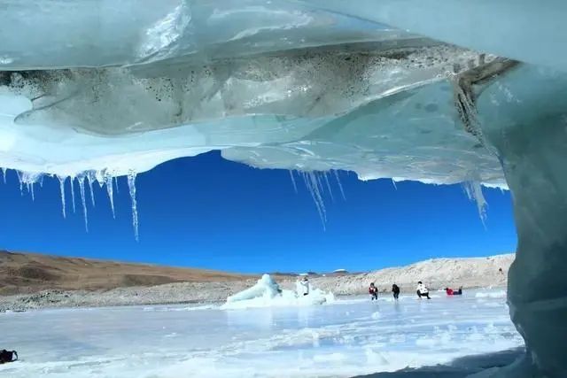中國最美冰河世界——措嘉冰川