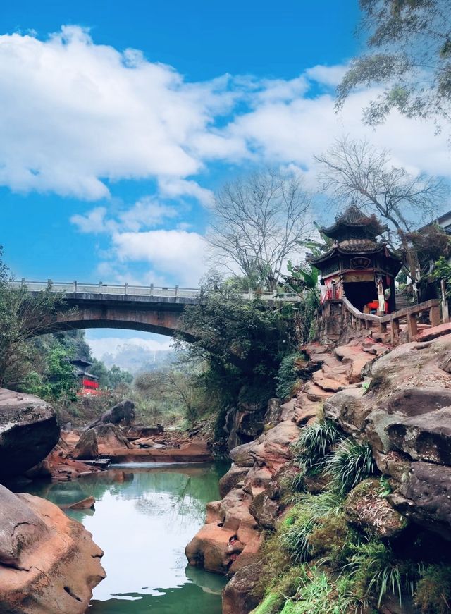比起磁器口，我更喜歡這個古鎮的人間煙火