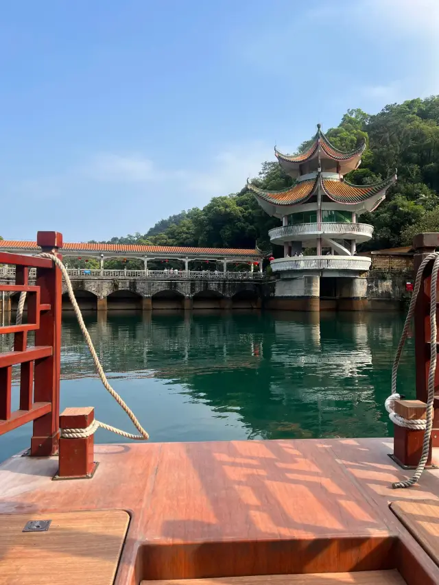 แผนการท่องเที่ยวภูเขา Dinghu ใน Zhaoqing ของมณฑลกวางตุ้งสำหรับคนขี้เกียจ: