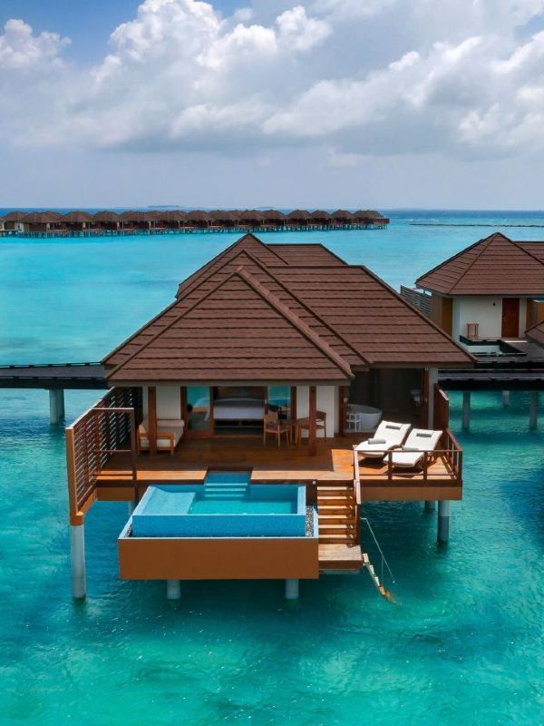 🏝️ Maldives Magic: Honeymoon Haven & Aquatic Bliss 🌊