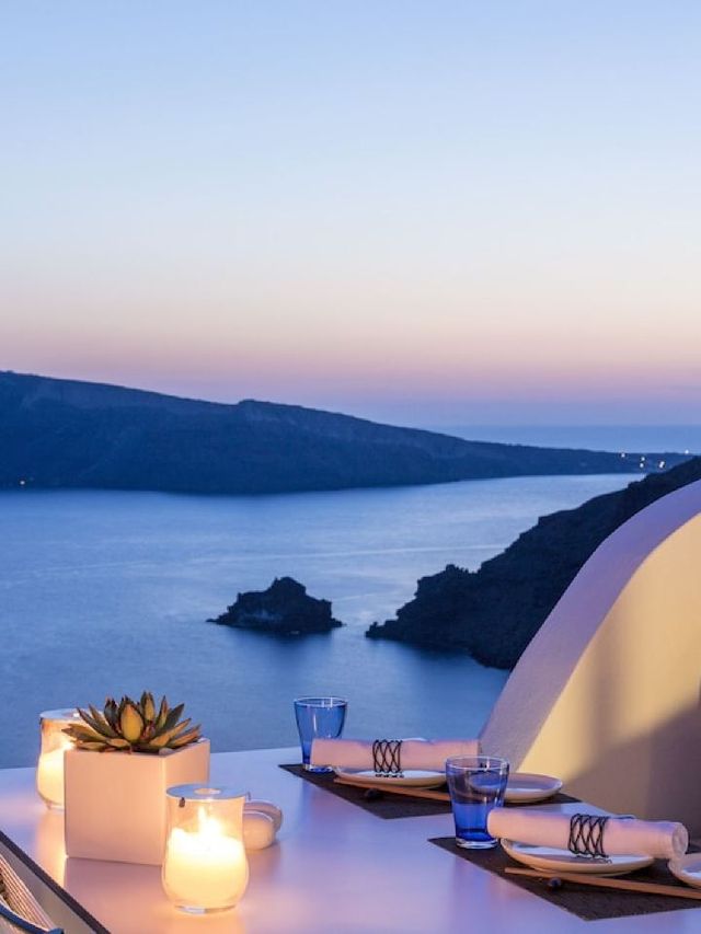 🌟 Santorini's Gem: Luxe Hotel Spotlight 🌊