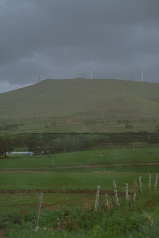 You should always make a trip to the Grassland Sky Road, to feel the breeze of summer