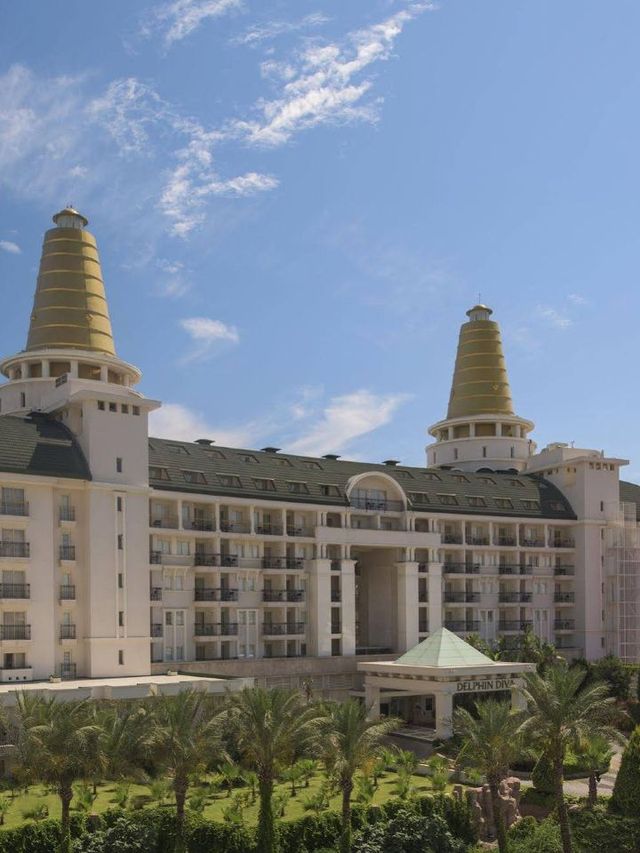 🌟🏨 Luxe Stays in Türkiye: Delphin Diva Premiere 🌊🛏️