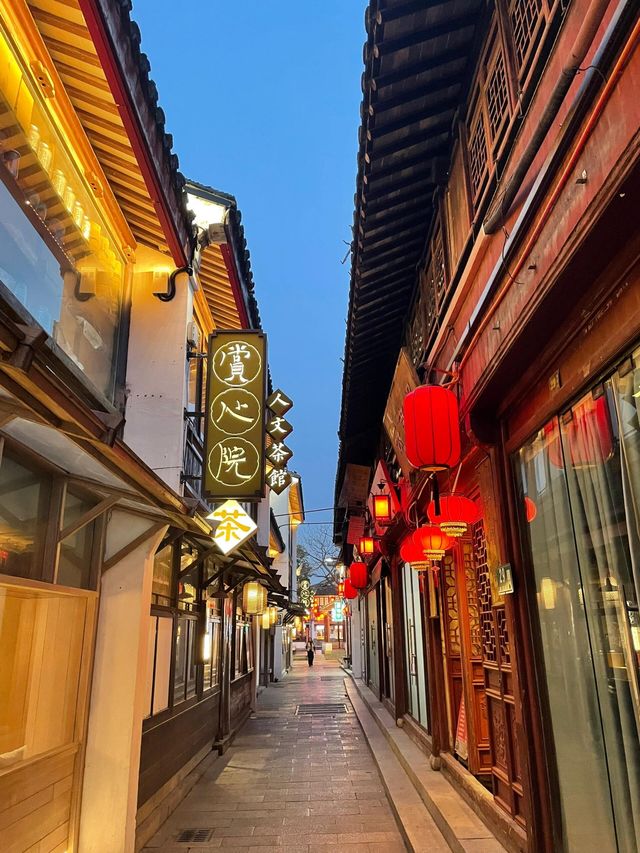 上海|七寶古鎮~上海適合 city walk 的地方。