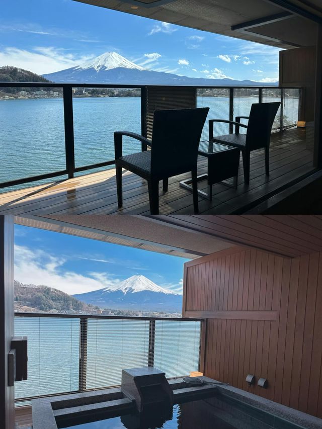 一泊二食搭配泡湯欣賞富士山山景，還有免費巴士接送。