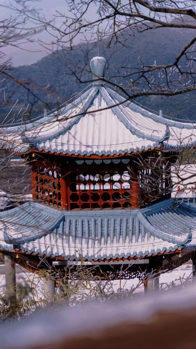 你是否想在安吉天池滑雪體驗不一樣的滑雪之旅? 你是否想在安吉天池滑雪體驗不一樣的滑雪之旅?