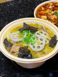 被火鍋店耽誤的酸菜魚香鍋冒菜我解鎖啦