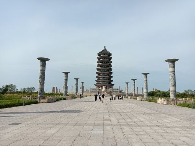 東極寶塔