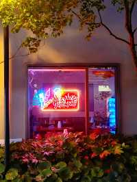 杭州夜晚去哪玩？來這個創意市集逛一逛！