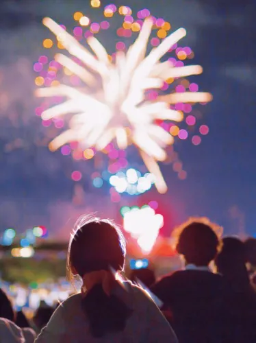ญี่ปุ่น｜โอกินาว่า｜JAL Ryukyu Sea Fire Festival ดอกไม้ไฟที่สวยที่สุดและคุณ💕
