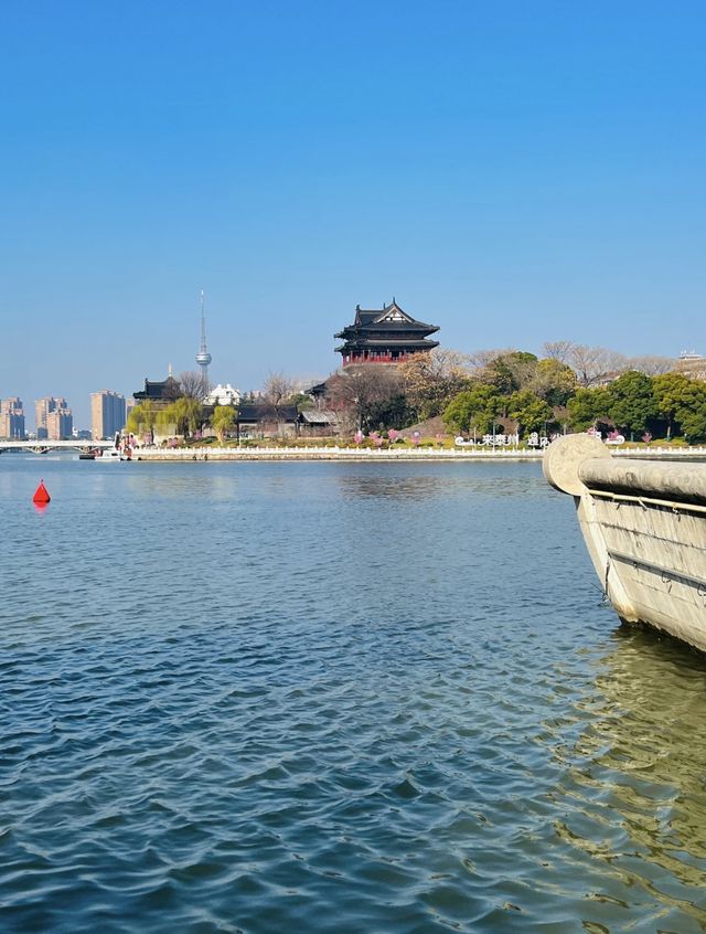 鳳城河畔尋古韻：一場跨越千年的水城之旅