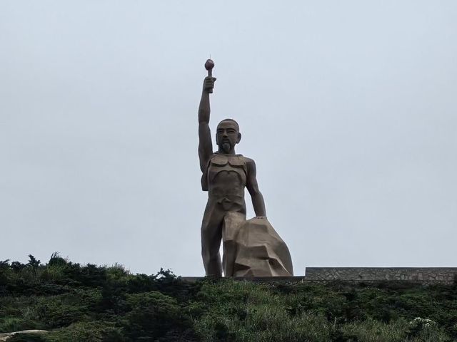 東極島2025超全攻略：從海上布達拉宮到第一縷曙光的極致浪漫