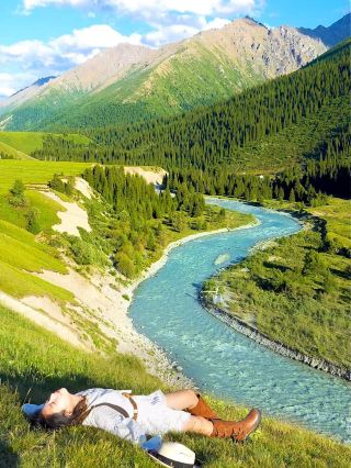 July in Xinjiang will definitely refresh your imagination of summer!