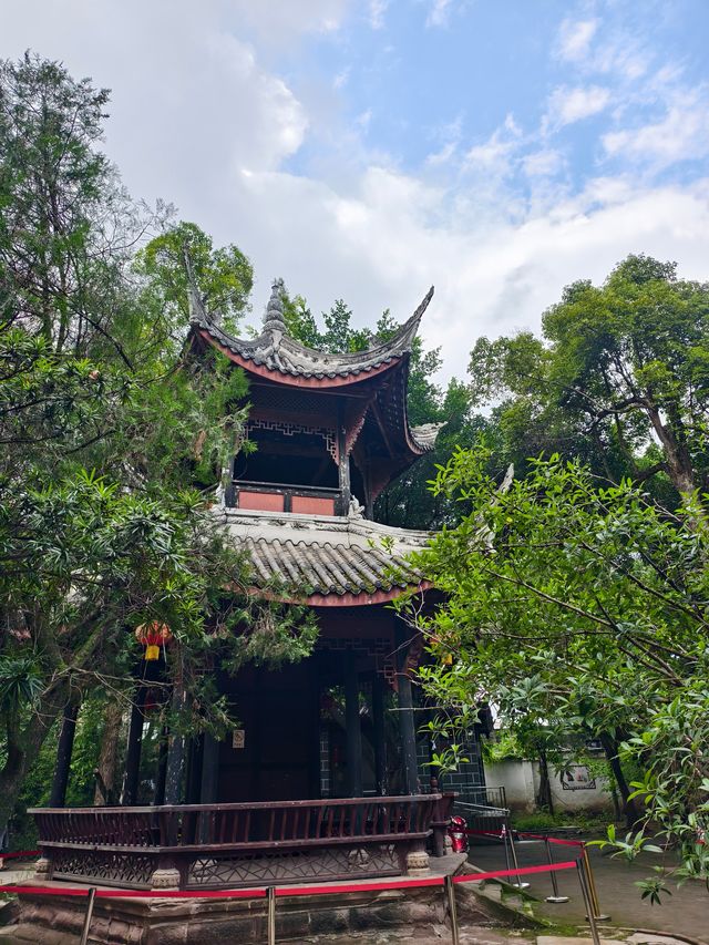 99%人逛洛帶古鎮,都錯過了這座百年公園 99%人逛洛帶古鎮,都錯過了這座百年公園