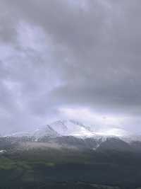 被喀納斯的美震撼到說不出話這才是新疆旅遊的天花板,阿勒泰皇冠上的明珠說的就是這裡吧 【必