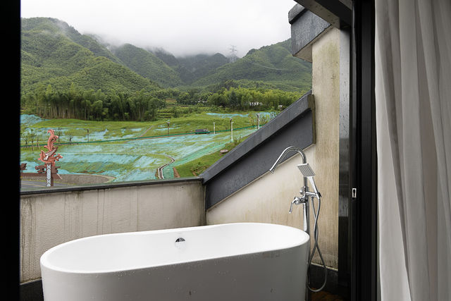 雲霧山野裡的私湯美宿鬆弛感直接封神