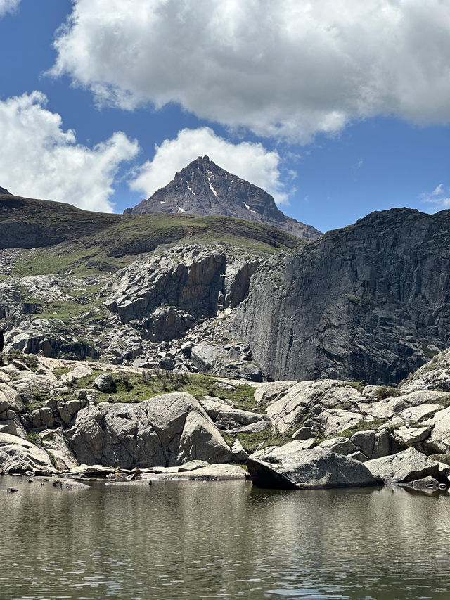 4800米高空神湖美到窒息中土世界真實存在 4800米高空神湖美到窒息中土世界真實存在