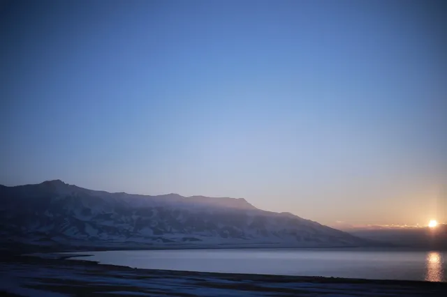 賽里木湖|瞬間懂了大西洋最後一滴眼淚 賽里木湖|瞬間懂了大西洋最後一滴眼淚