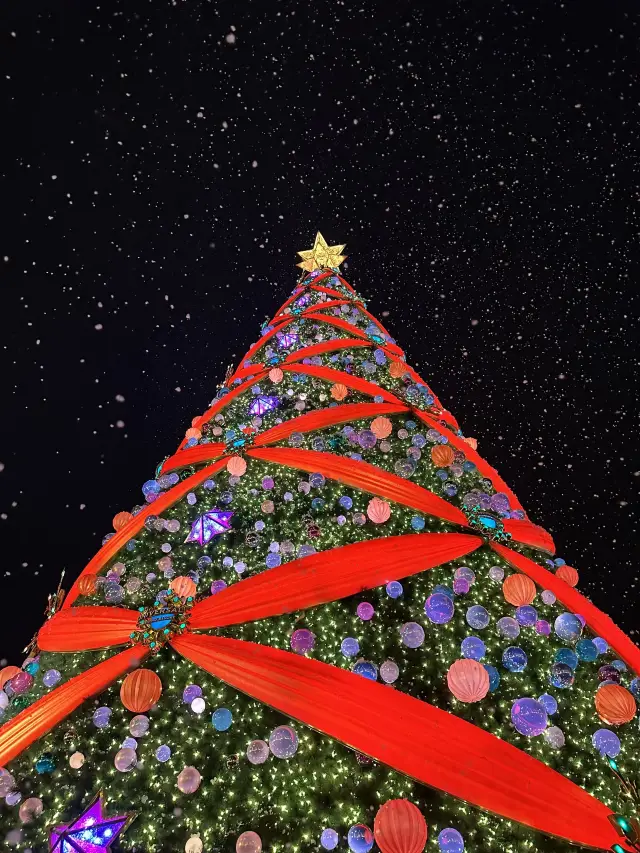 北京環球聖誕季已加載100%