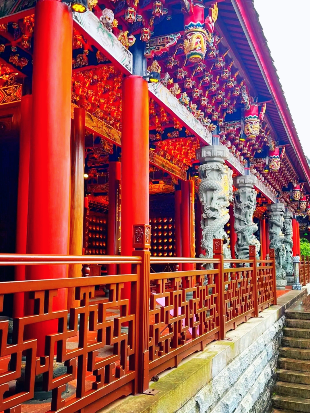 Anxi Qingshuiyan, a thousand-year-old temple on Penglai Mountain, the ancestral home of Qingshui Zushi, housing Song Dynasty stone carving treasures