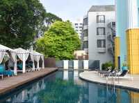 ave Hotel Pattaya  โรงแรมสุดคลาสสิคสไตล์ไมอามี