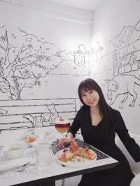 黑白手繪2D西餐廳