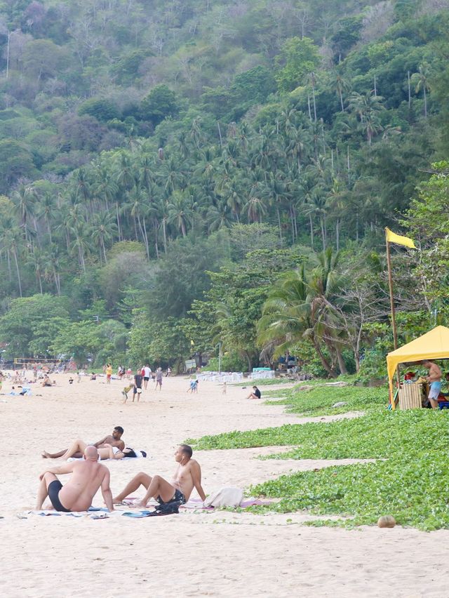 หาดในหาน ภูเก็ต หาดสวย ทรายละเอียด น้ำทะเลใส 