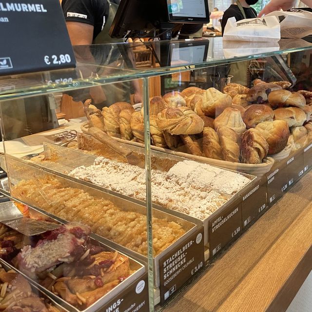 [독일/베를린]🇩🇪빵덕후 집합!! 시나몬롤 맛집 ZEIT FÜR BROT🥖