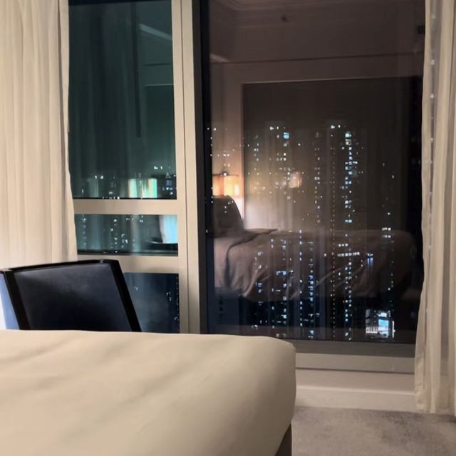 🏨 豪華繽紛：康得思酒店 🌆