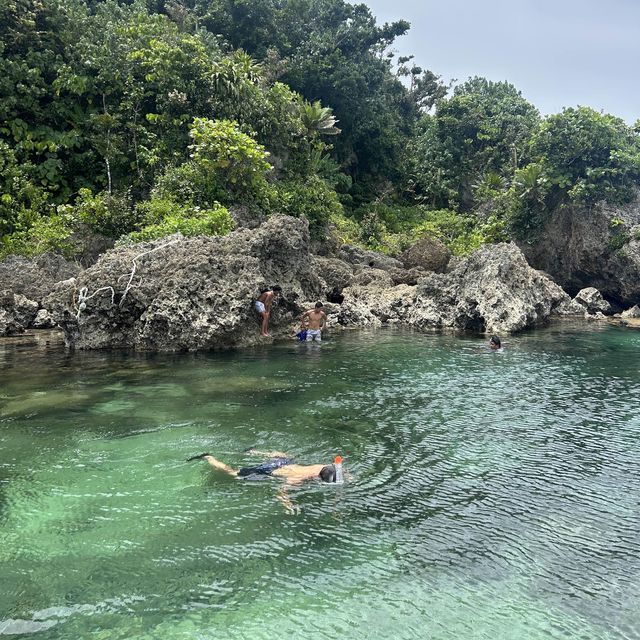 MAGPUPUNGKO ROCK POOLS