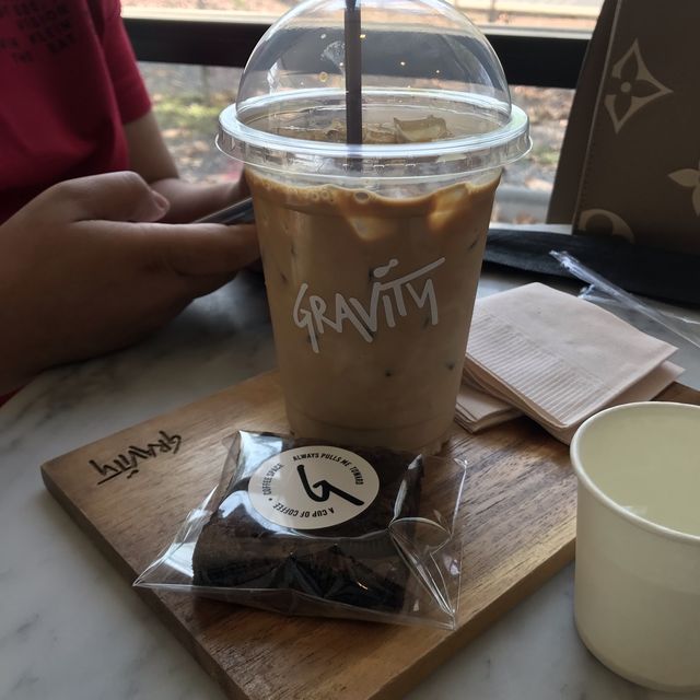 Gravity Coffee Space