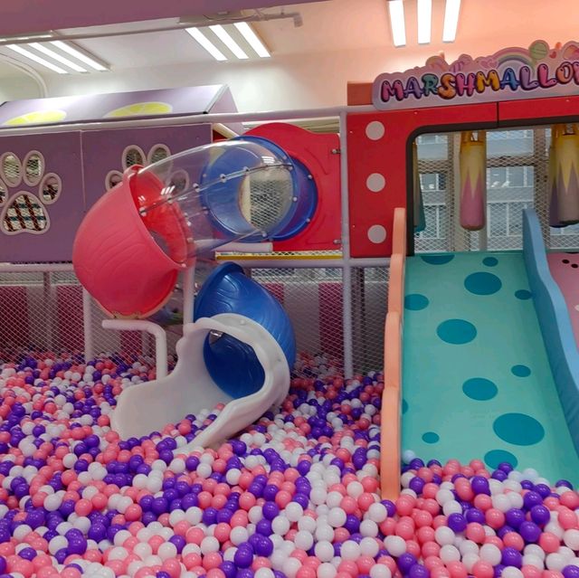 牛頭角特大波波池playhouse