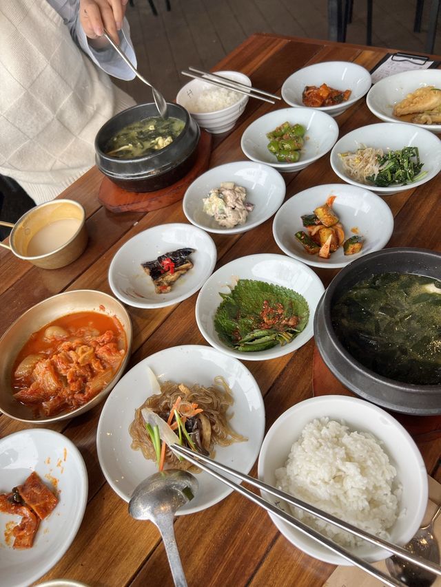釜山/海雲台　テラス席で海を観ながら絶品ワカメスープ店💕