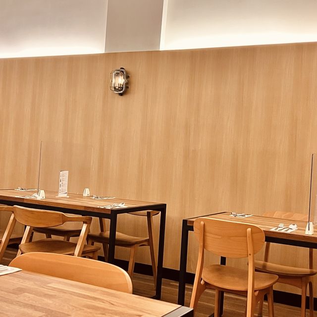 九龍城木系cafe