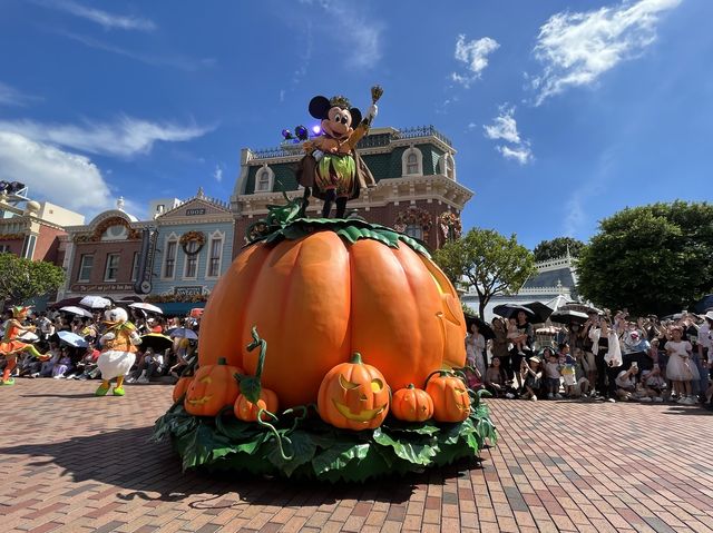 Disney Halloween Time 玩轉大街派對