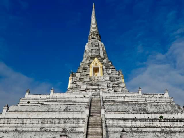 วัดภูเขาทอง