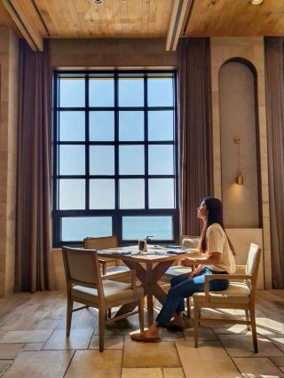 Enjoy everything from breakfast to night view at Chef's Kitchen✨️