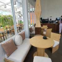 บ้าน บีเวอร์ คาเฟ่ท์  