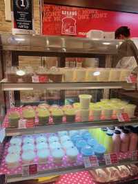 พามากินนมเย็นๆ ขนมปังฉ่ำๆดับร้อนที่มนต์นมสด