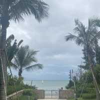 看到海景笑哈哈！汕尾希尔顿酒店，美丽的海景