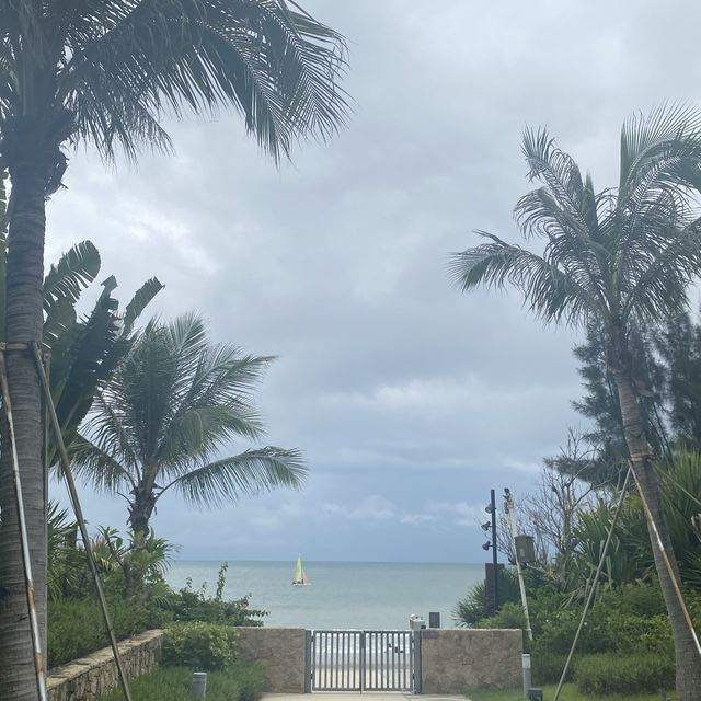 看到海景笑哈哈！汕尾希尔顿酒店，美丽的海景