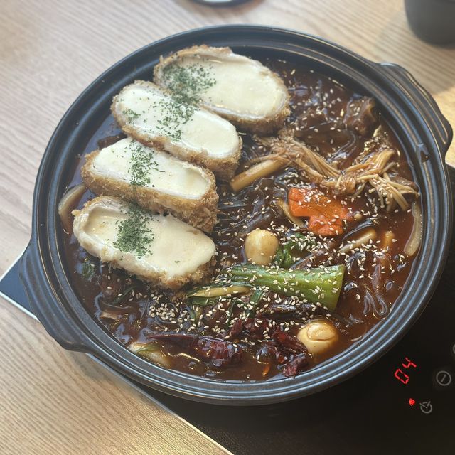 매갈가스로 오랫동안 사랑받은 <설해돈>